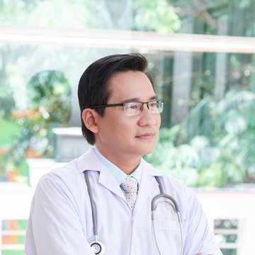 Dr. Owen Prescott